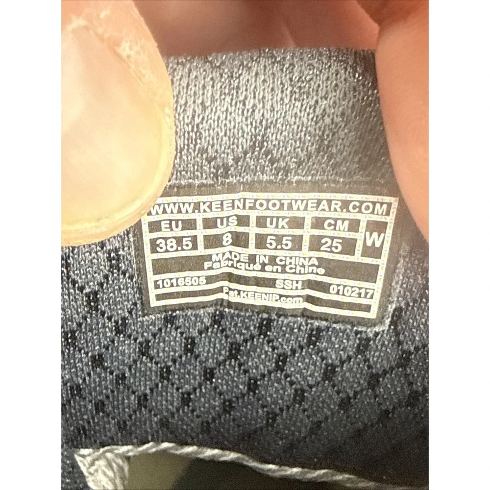 Keen Terradora Mid Women's Hiking Boot Gargoyle Magnet Size 8 Worn Once NICE EUC - Picture 4 of 16